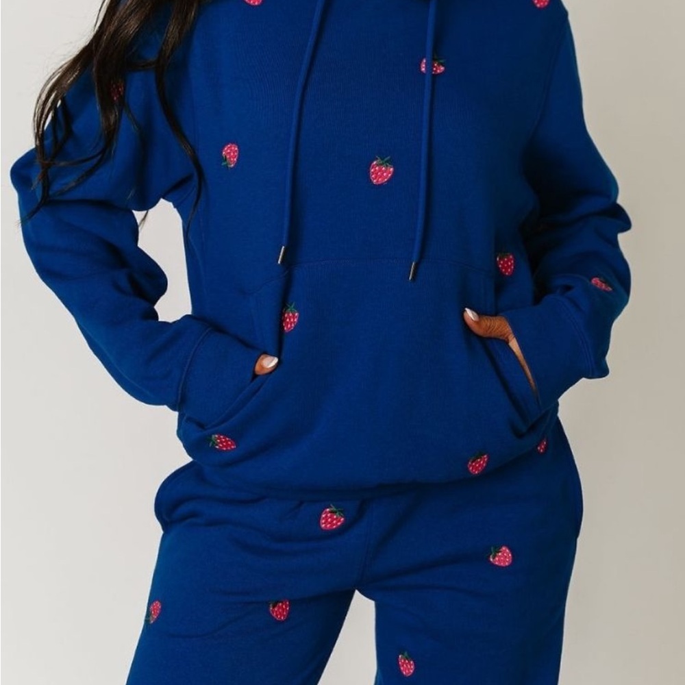 Blue Hoodie and Sweatpants Set with Strawberry Print